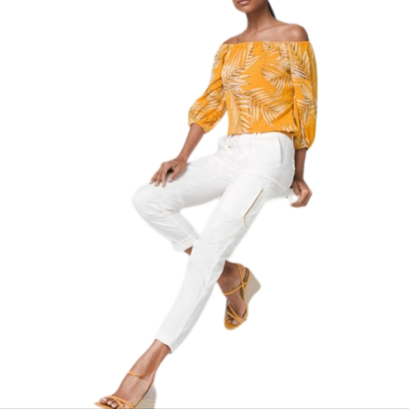 WHBM The Slim Crop Cargo - Picture 7 of 7